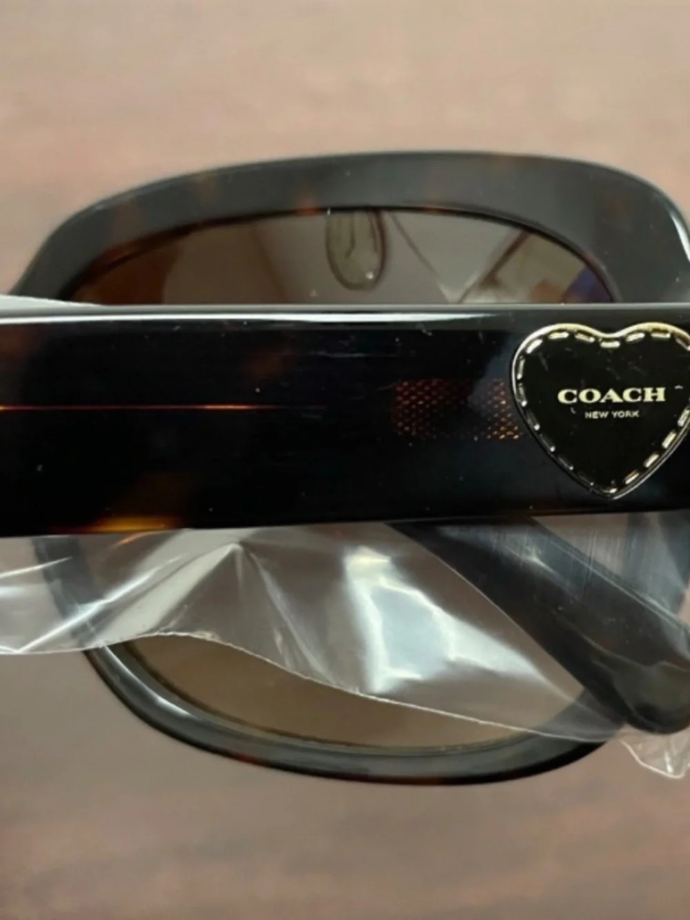 NWT COACH SUNGLASSES WITH HEART SHAPED COACH LOGO ON BOTH SIDES BROWN TORTOISE S